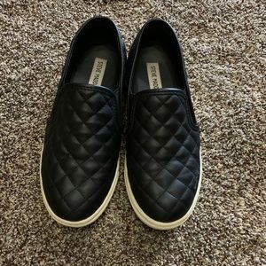 Steve Madden quilted slip on shoes